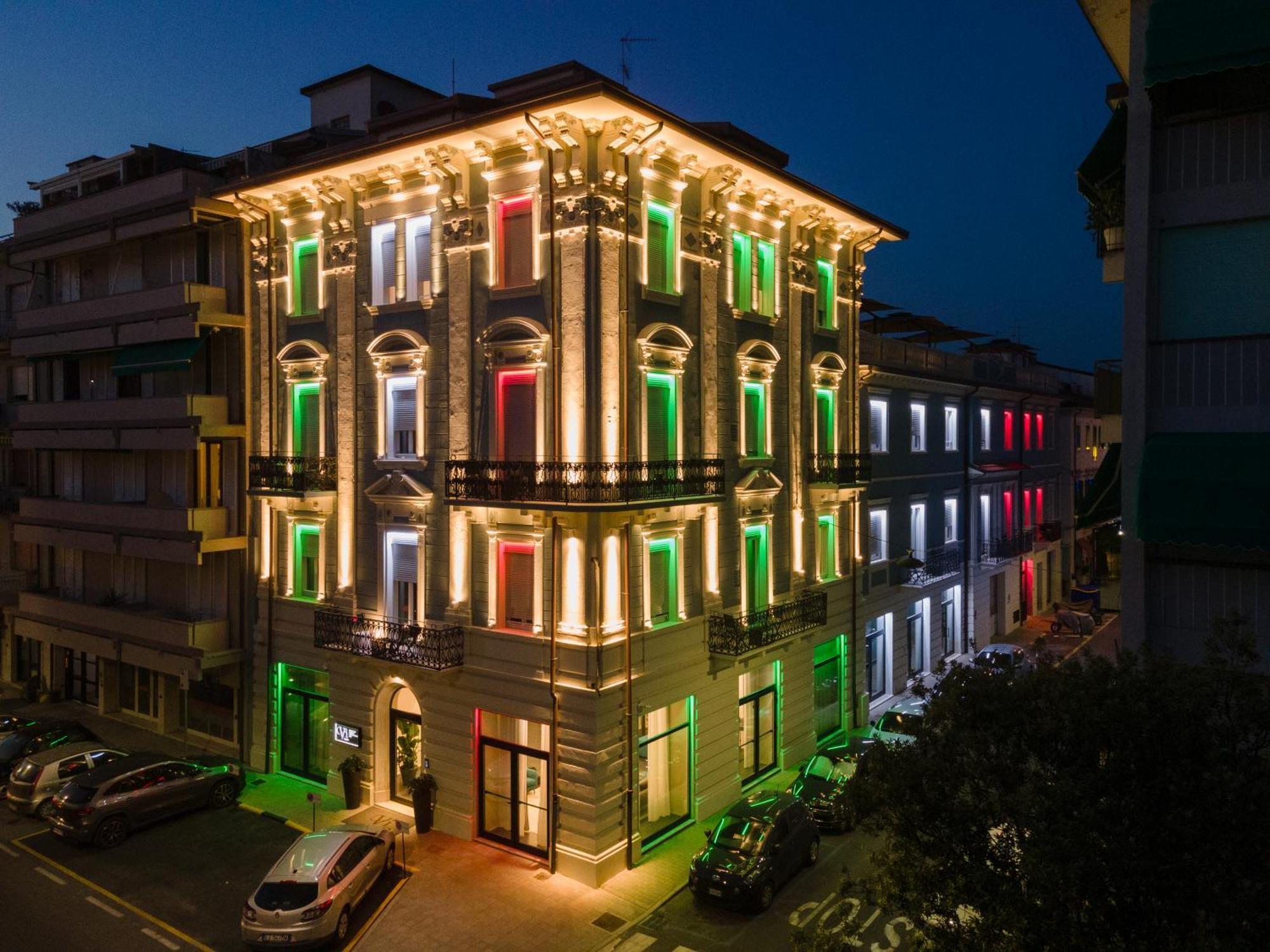 VI Suites Viareggio Extérieur photo